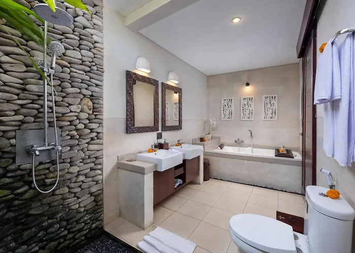 Griya Shanti & Villa