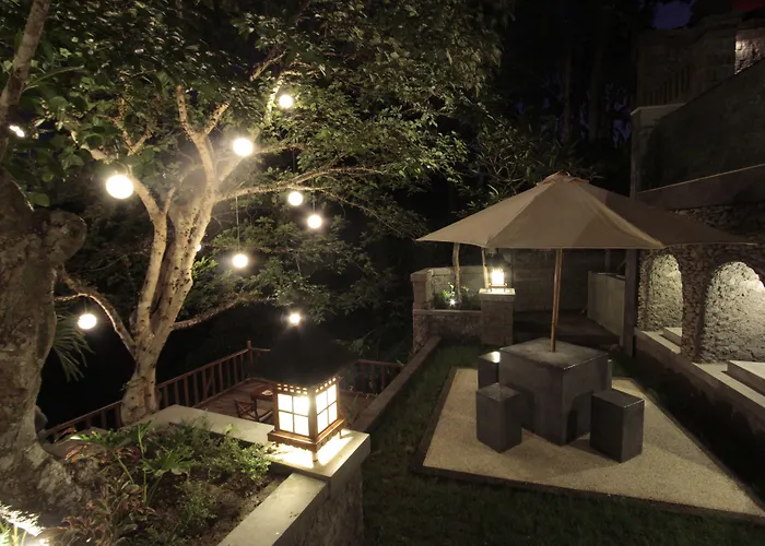 Villa Griya Shanti &